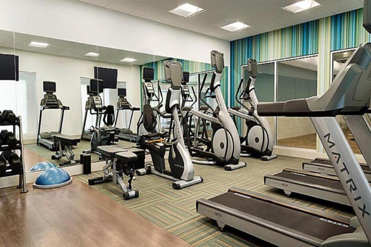 Holiday Inn Express & Suites - Goodland I-70 By Ihg Екстериор снимка